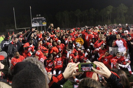 EMCC claims second NJCAA football title in three years with 52-32 win over top-ranked Georgia Military in Mississippi Bowl VI