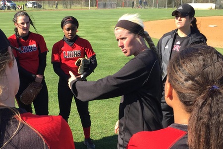 EMCC Lions extend softball win streak to six consecutive games with road sweep over Holmes