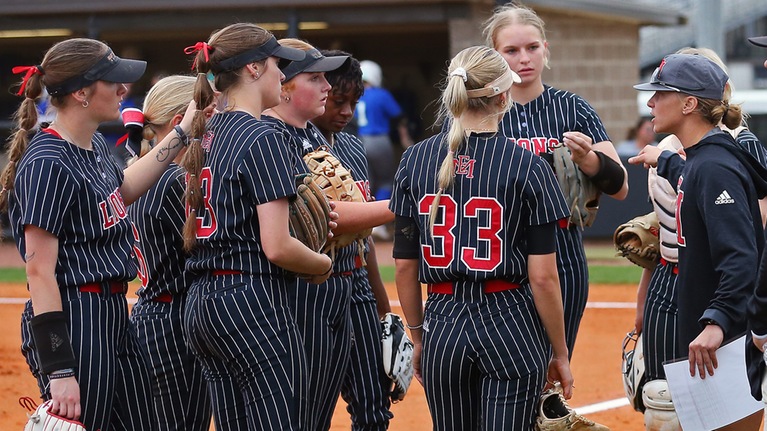 EMCC Lions split softball twin-bill against ranked foes at Northeast-hosted tourney